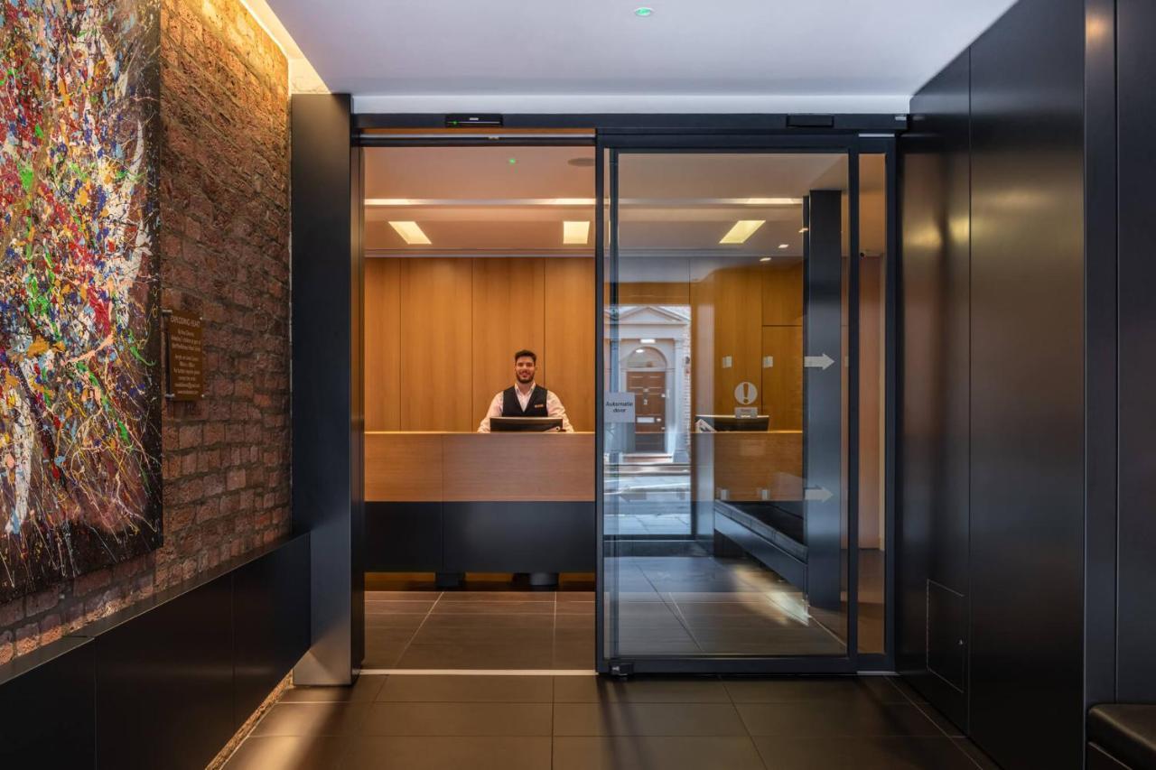 Hotel The Resident