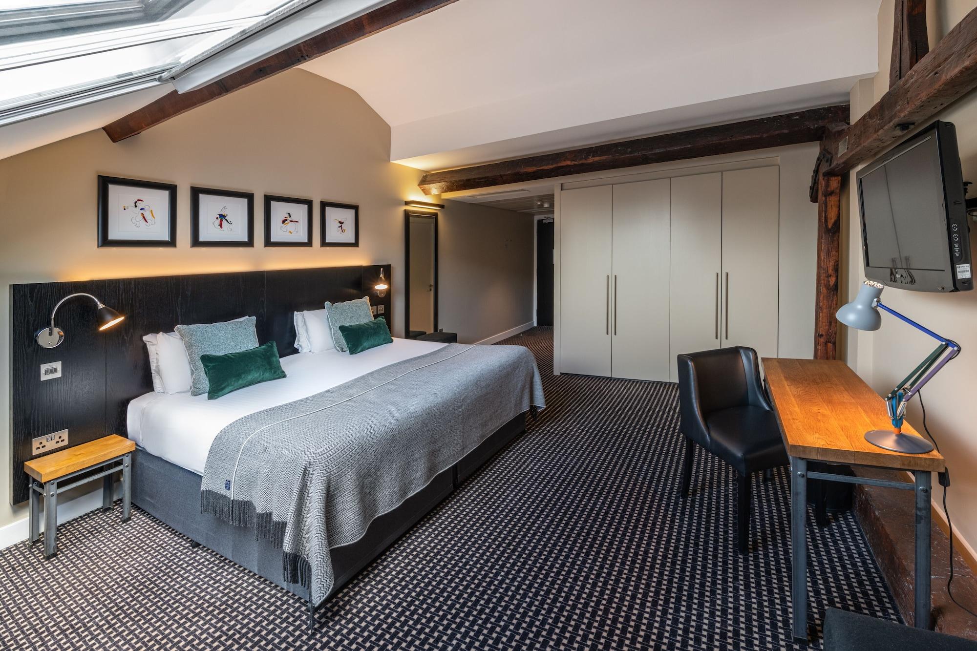 The Resident 4* Liverpool